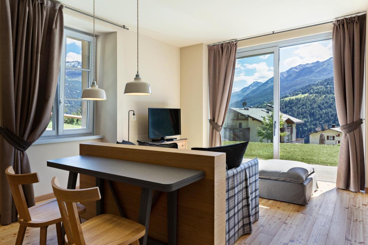 QC Terme Grand Hotel Bagni Nuovi Bormio Esterno foto A typical room at the residence