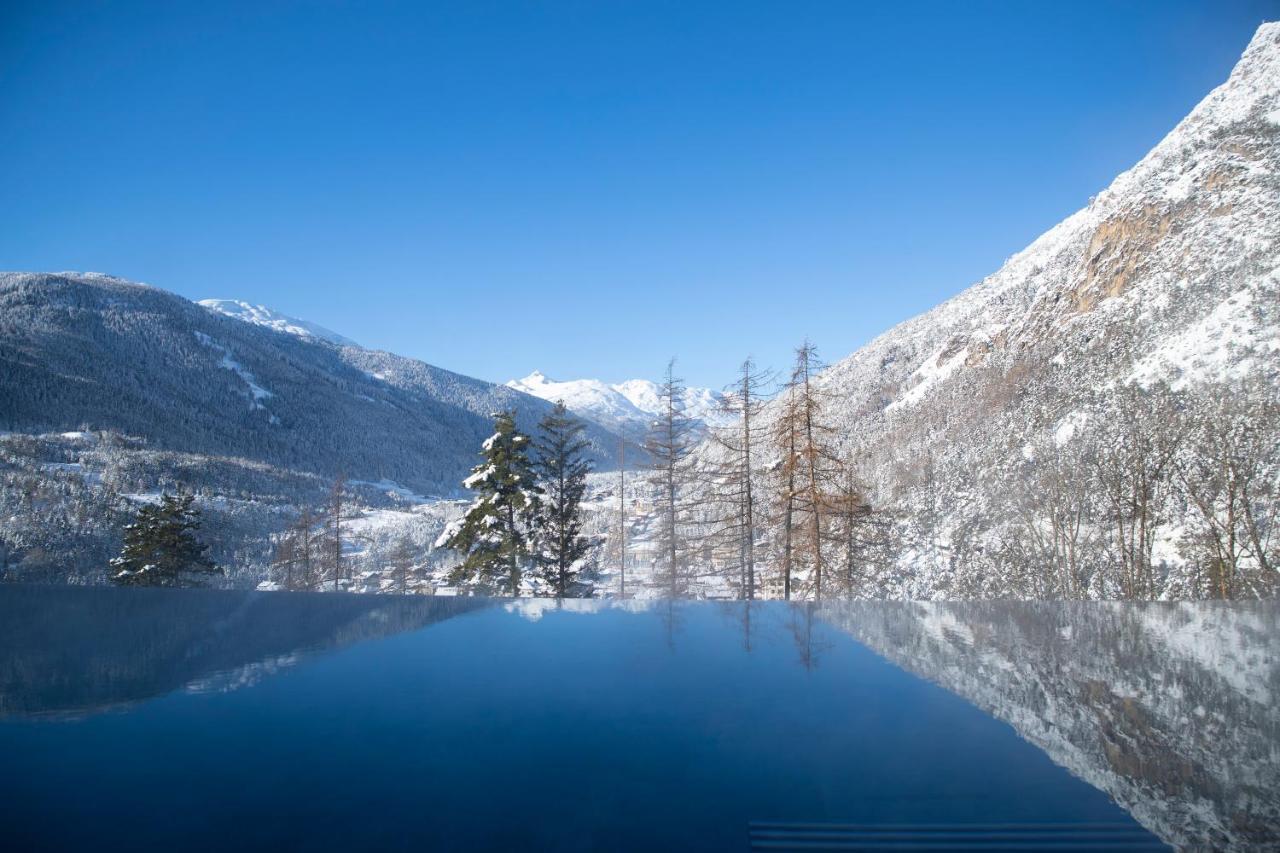QC Terme Grand Hotel Bagni Nuovi Bormio Esterno foto The lake in winter