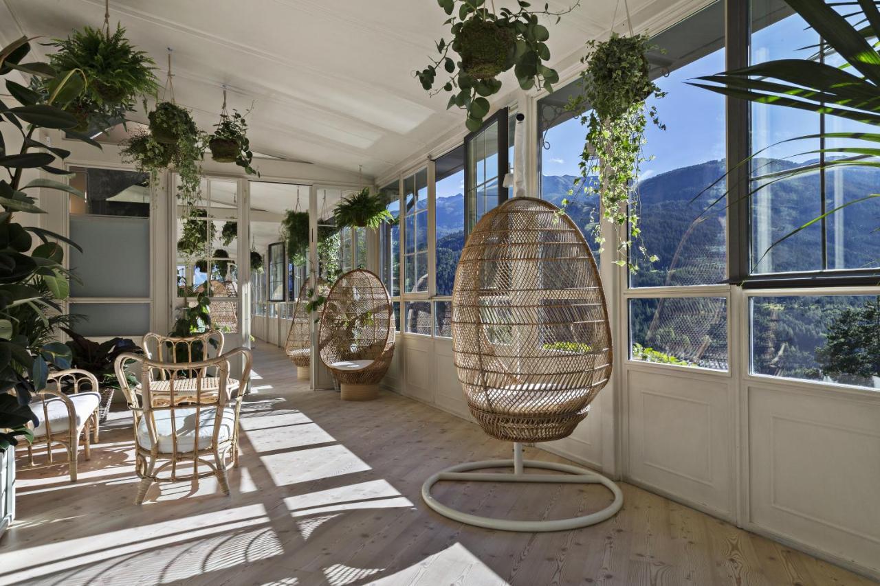 QC Terme Grand Hotel Bagni Nuovi Bormio Esterno foto The interior of the conservatory