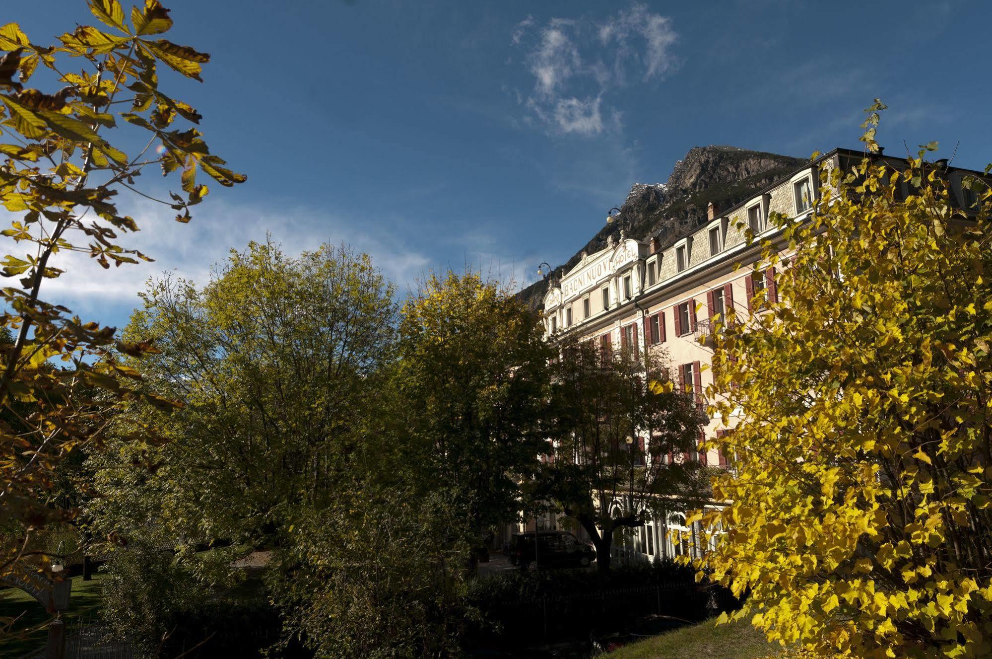 QC Terme Grand Hotel Bagni Nuovi Bormio Esterno foto The hotel in 2007
