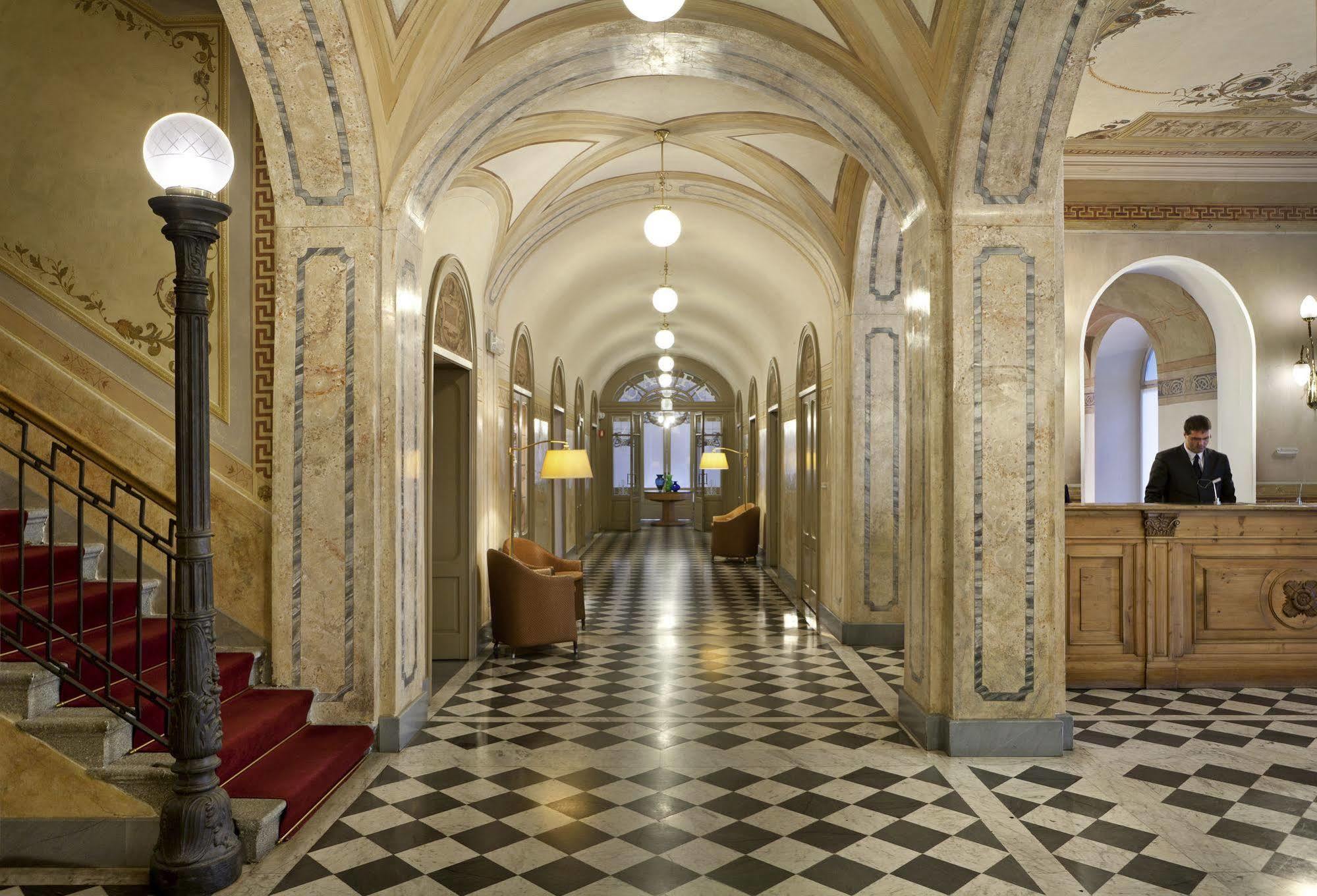 QC Terme Grand Hotel Bagni Nuovi Bormio Esterno foto